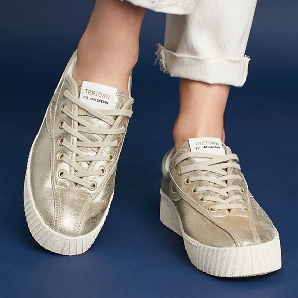 SOLD! Tretorn NYLITE 6 Metallic Leather Sneakers - Picture 2 of 7